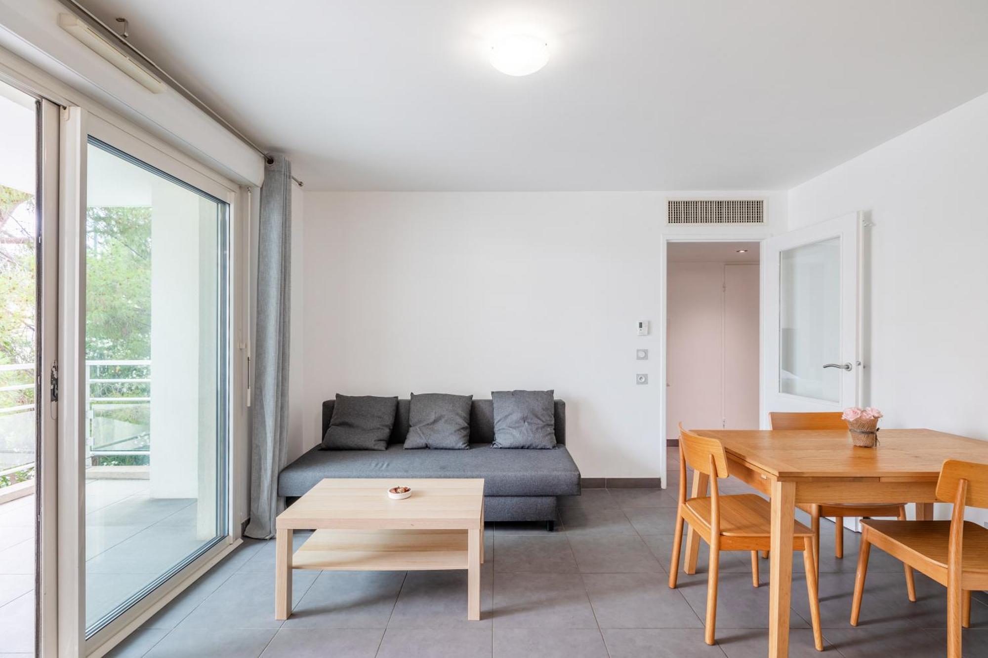 אנטיב Le Printemps, Centre Juan Les Pins , 100M Des Plages, 70M De La Gare De Juan Les Pins מראה חיצוני תמונה